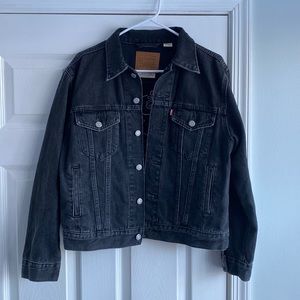 Levi’s Premium Black Denim Jacket w/ Design on Back